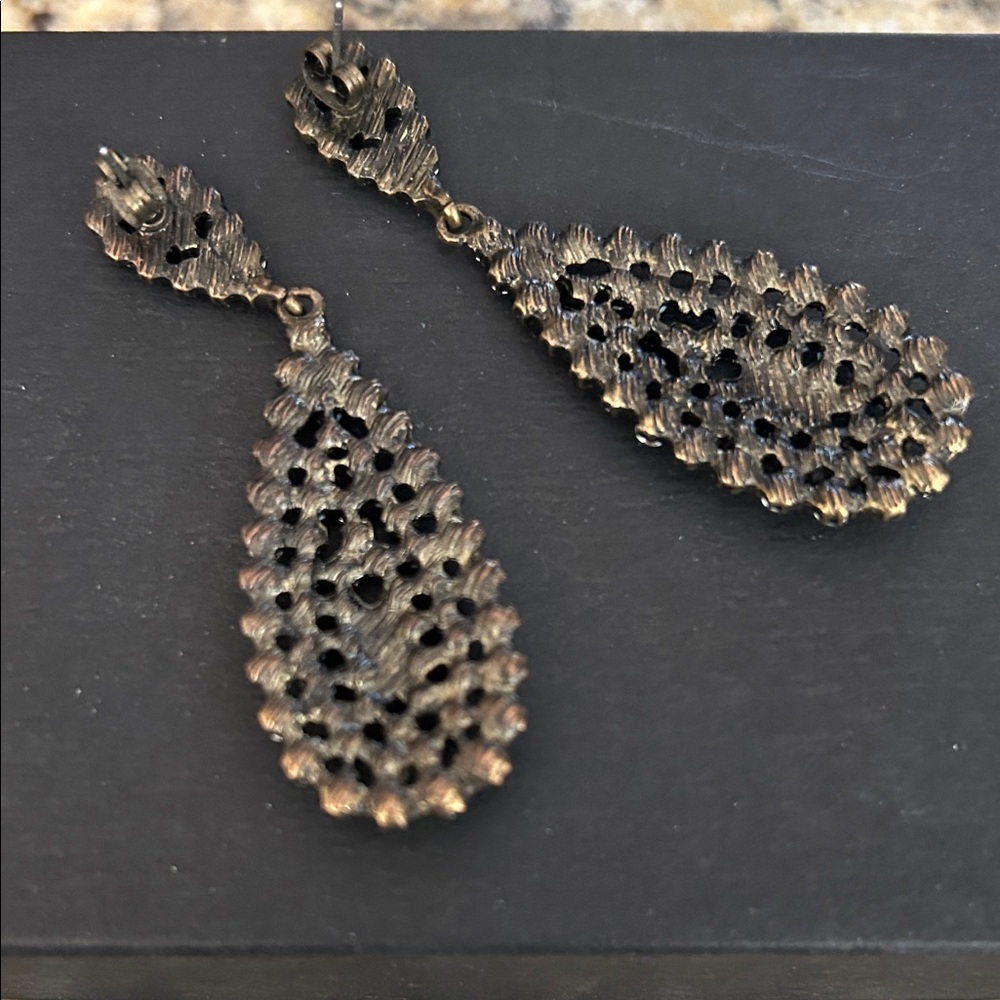 Elegant Teardrop Earrings from Zara - Picture 2 of 5